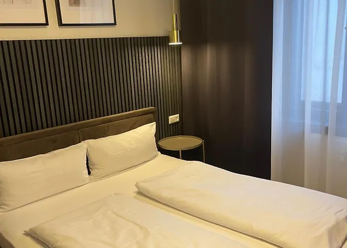 Blue Messe 3* برلين